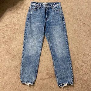 Abercrombie Mom High Rise Jean